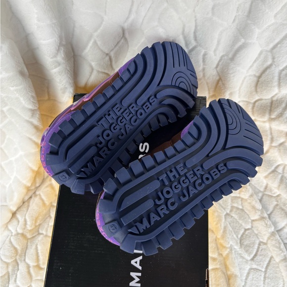 Marc Jacobs The Joggers Sneakers - Picture 9 of 12